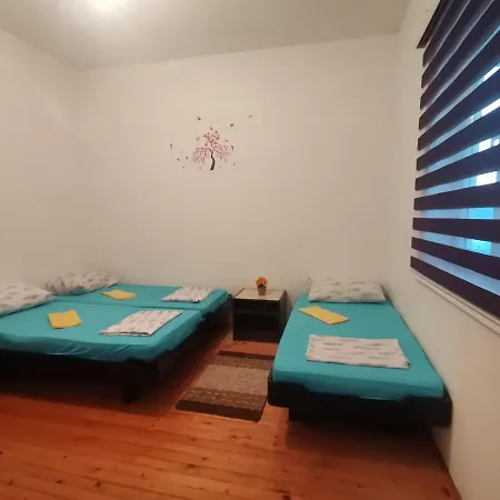 公寓 Apartman Sky 内乌姆